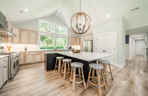 Westport Casa | Summer Cove by SoCharm | Luxury Lakeside Living