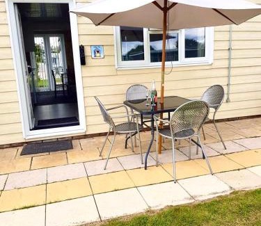 Camber Chalet De Esquí | Summer Days