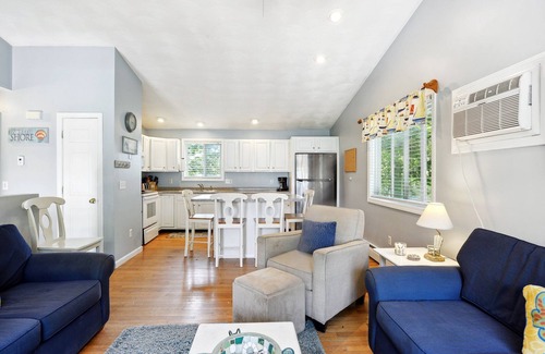 Saunderstown Casa | SUMMER ESCAPE