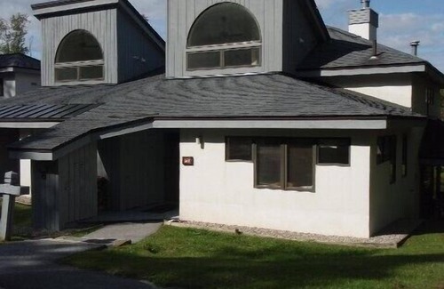 Killington Casa | "VERANO" ESPECIAL ... THE WOODS RESORT & SPA "-DELUXE TOWNHOME--