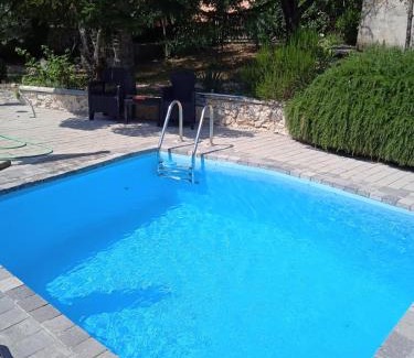 Trn Casa | Summer House - Adonis