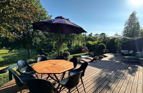 Tikob Casa | Summer House With Terrace Overlooking Nature