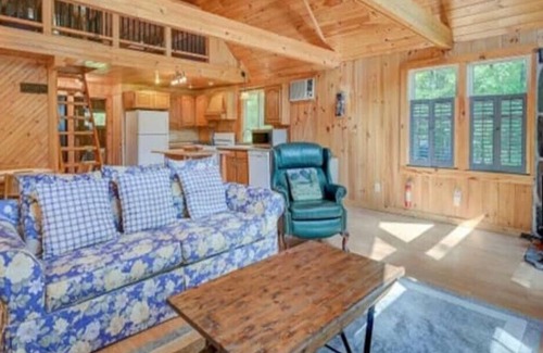 Fryeburg Casa | Summer Lake House with Mooring