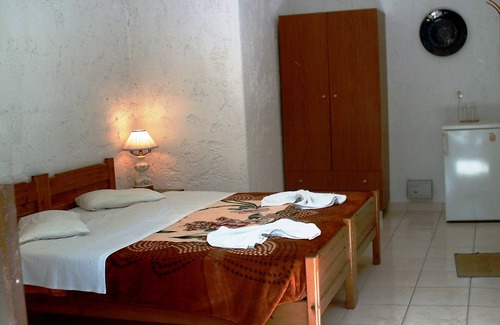 Maleme Casa | Summer Lodge Triple Room 1