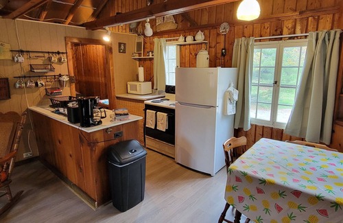Tawas City Cabina | Summer, Mermaid Coast Cottages on Lake Huron