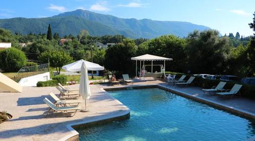 Ipsos Complejo | Summer Nights Bed & Breakfast