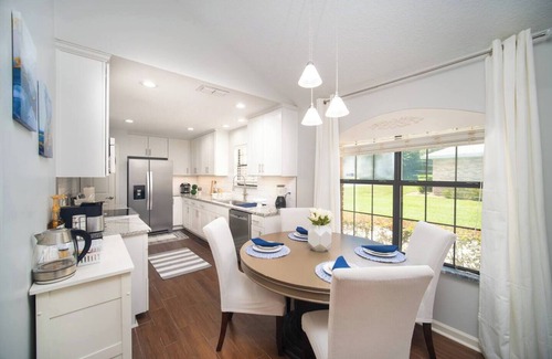 Southside Casa | ~Summer Recess Sleeps 12 Spa & Beaches~