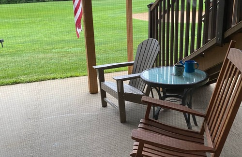 Arkdale Condominio | Summer Rental at Northern Bay Golf Resort at Castle Rock Lake - sleeps 9