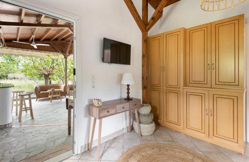 Vourvourou Casa | Summer Retreat in Sithonia #FeelsLikeHome
