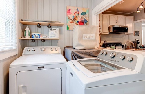 Swannanoa Casa | Summer Sale! Near downtown Asheville, Warren Wilson, & Blue Ridge!