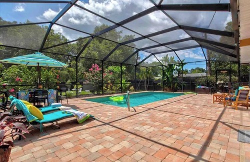 South Bradenton Casa | Summer Sizzle: Save 30% on August -September!