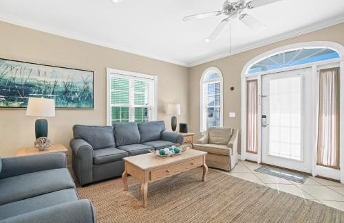 Lullwater Beach Casa | Summer Towne by Panhandle Getaways