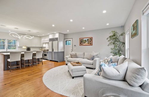 South Dennis Casa | Summer vacation paradise, with private heated pool, sleeping 8