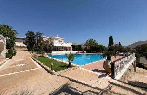 Lagonissi Villa | Summer villa Levon