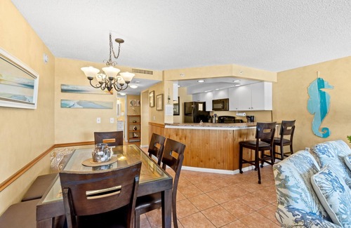 Crescent Beach Condominio | Summerhouse 605A - Beachfront, Free Activities Daily, 2 Pools, East End, Hot Tub