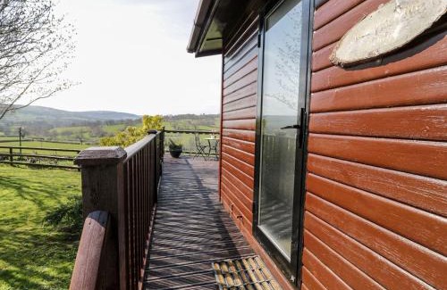 Rhyd-y-foel Casa | Summertime Lodge