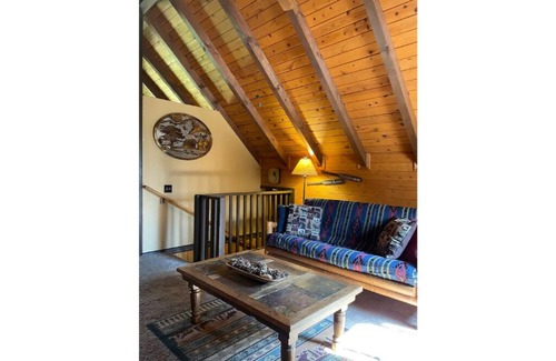 Trimble Casa | Summertime Special! Cute & Cozy Guest Apartment