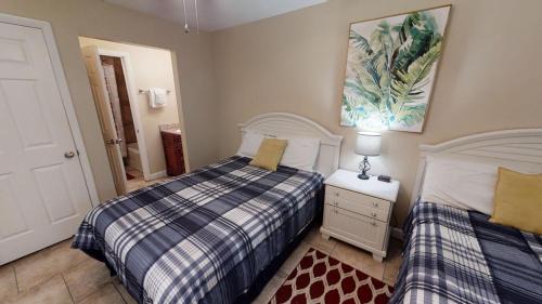 Bel Air Casa | Summit 304