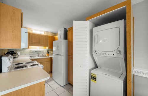 Panama City Beach Condominio | Frente a la playa directa * PISCINA, TINA CALIENTE, PLAYA Y MÁS! SÚPER DIVERSIÓN: ¡VAMOS!