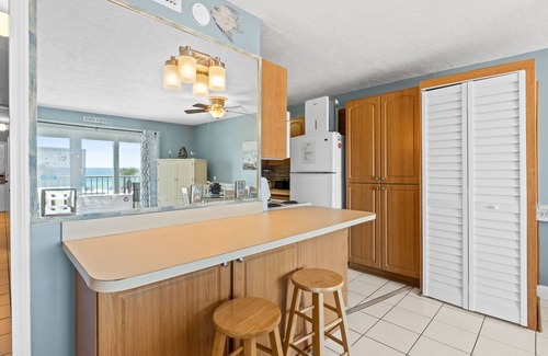 West Panama City Beach Condominio | Summit Beach Resort by Panhandle Getaways