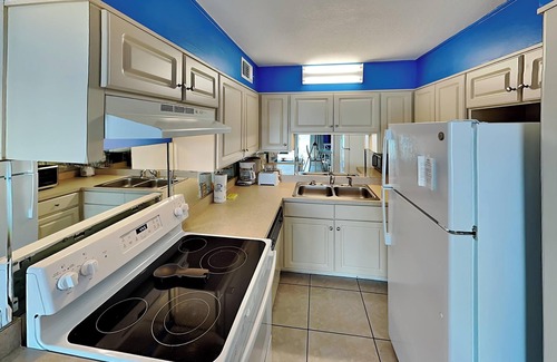 Panama City Beach Complejo | Summit Beach Resort by Southern Vacation Rentals