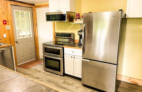 Algonquin Highlands Cabaña | Summit Cottage on Kawagama Lake