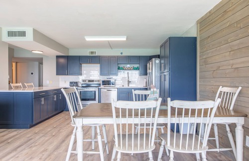 Panama City Beach Condominio | Summit Penthouse 3BR 3BA VERY RARE!!