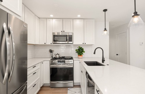 Snowmass Village Condominio | Summit Ridge Retreat | Remodeled w/ Slope Views