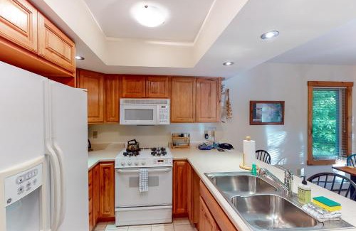 North Troy Apartamento | Summit Solitude