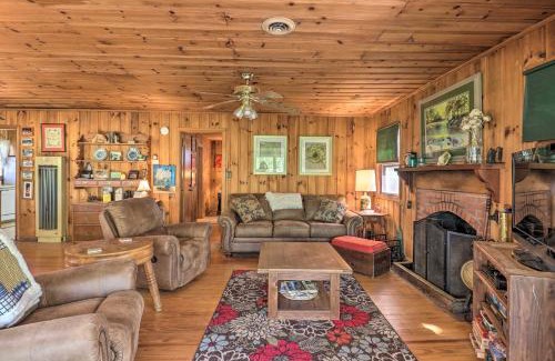 Balsam Casa | Summit Splendor Smoky Mountain Cabin with Fire Pit