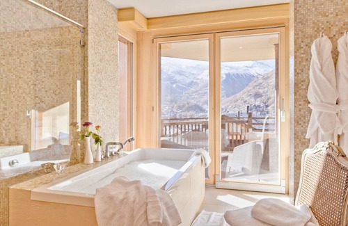 Zermatt Chalet De Esquí | Sumptuous Chalet with Scenic Matterhorn Views