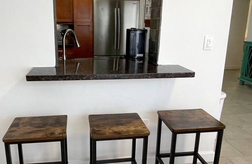 Driftwood Otro | Sun and Fun-3 Bdrms-2 Bth-Pool-Jacuzzi-Games-For 6