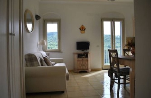Rodi Garganico Apartamento | Sun - Apartments in old farmhouse