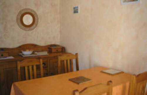Vernet-les-Bains Apartamento | Apartamento "Sun Canigou" | Vista a la montaña, terraza privada, Wi-Fi, a 12 min de los baños