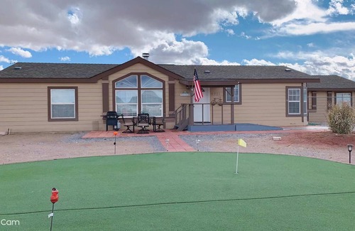 Crystal Casa | Sun Cindy's House Pahrump