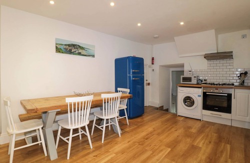Looe Cabaña | SUN COTTAGE, family friendly, character holiday cottage in Looe