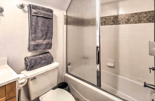 Pinetop Cabaña | Sun-dappled Pinetop A-frame: Hike, Golf & More!
