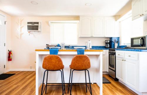 Indian Rocks Beach Apartamento | Sun-Drenched 1BR Apt - 5min walk to Beach