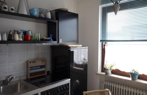 Goethestraße Apartamento | Sun-drenched apartment close to the city - perfect for long-term guests! Balcony elevator