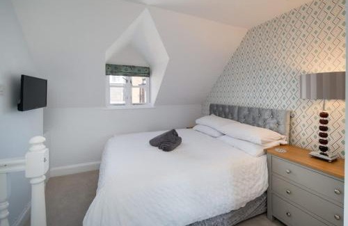 Cowes Casa | Sun Hill cottage