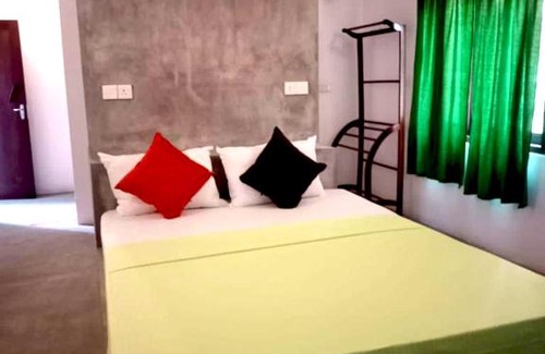 Dickwella Hotel | Sun House
