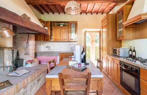 Monti di Sotto Casa | Casa de vacaciones bañada por el sol