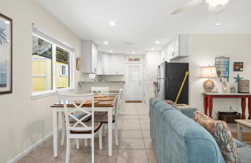 Butler Beach Casa | Sun Kissed Cottage