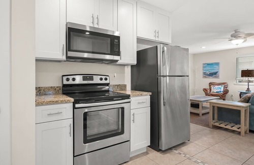 Butler Beach Cabaña | Sun Kissed Cottage