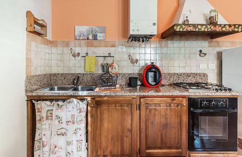 Torgiano Otro | Casa de vacaciones soleada en Torgiano con jardín