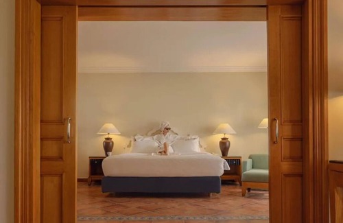 Sharm El Sheikh Complejo | Sun-Kissed Shores & All-Day Dining Included l 4 Spacious Suites, Pools & Spa