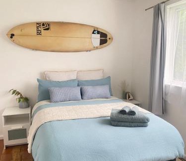 Hastings Casa | Sun-kissed Spa Retreat