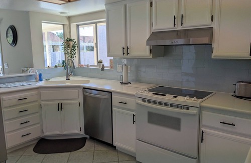 Cottonwood Casa | Sun Lakes Resort 2 bedroom, 2 bath house with Golf cart