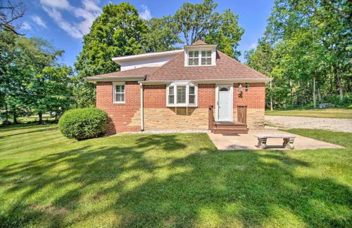 Como Casa | Sun-Lit Lake Geneva Sanctuary with BBQ Patio!