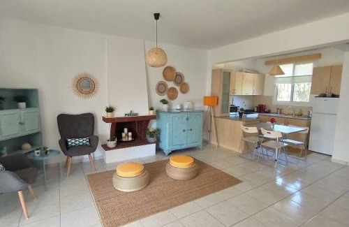 Kassandra Casa | Sun 'n Sand, dream it in Possidi